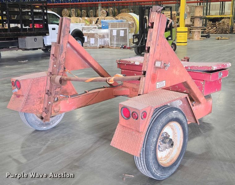 image for item EF1764 Redi Haul reel trailer