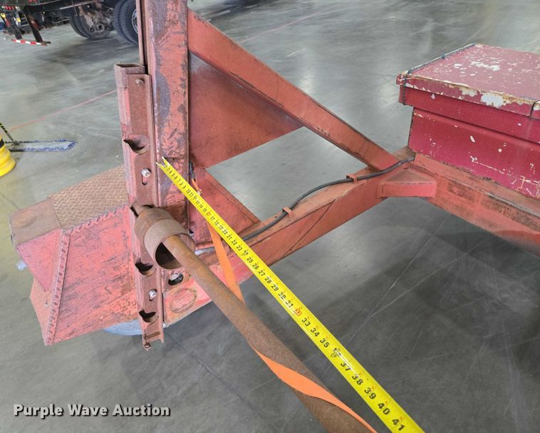 image for item EF1764 Redi Haul reel trailer