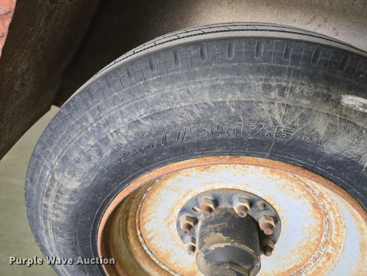 image for item EF1764 Redi Haul reel trailer