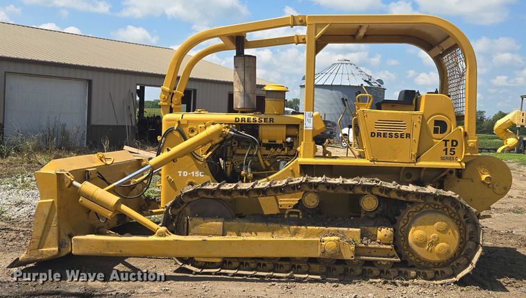 image for item EF1771 1982 Dresser TD15C dozer