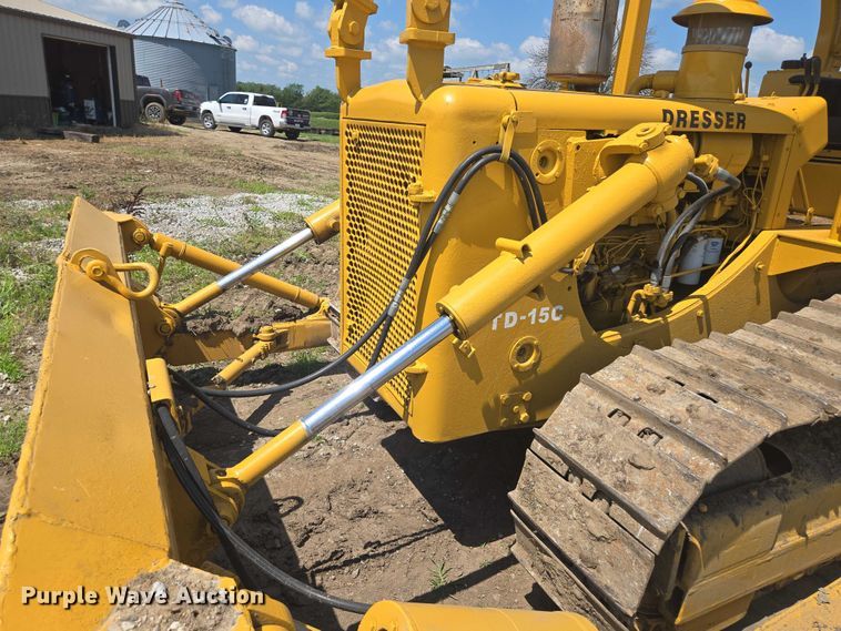 image for item EF1771 1982 Dresser TD15C dozer