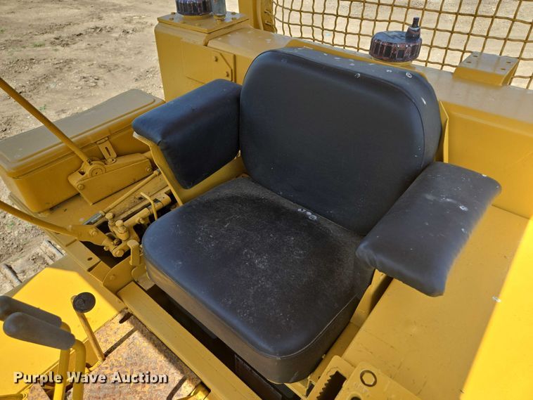 image for item EF1771 1982 Dresser TD15C dozer