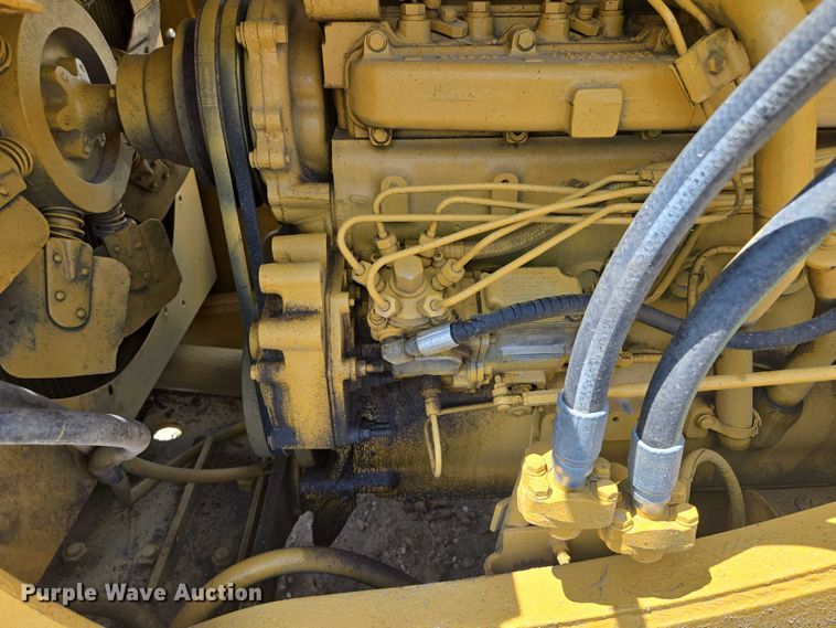 image for item EF1771 1982 Dresser TD15C dozer