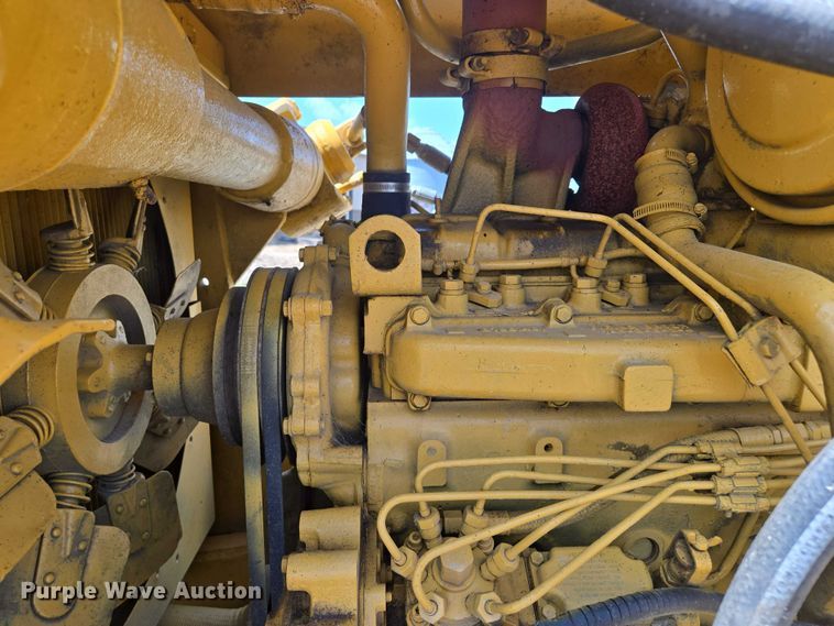 image for item EF1771 1982 Dresser TD15C dozer