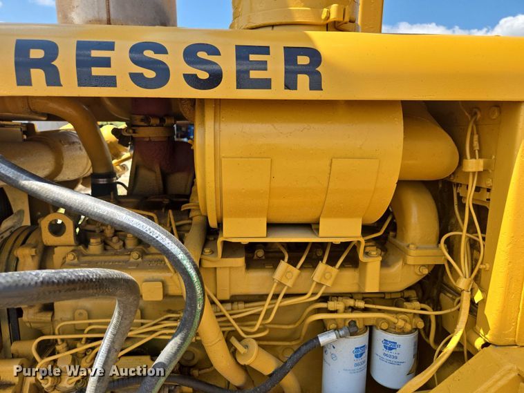 image for item EF1771 1982 Dresser TD15C dozer