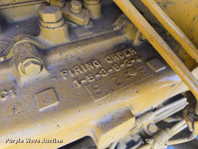 image for item EF1771 1982 Dresser TD15C dozer