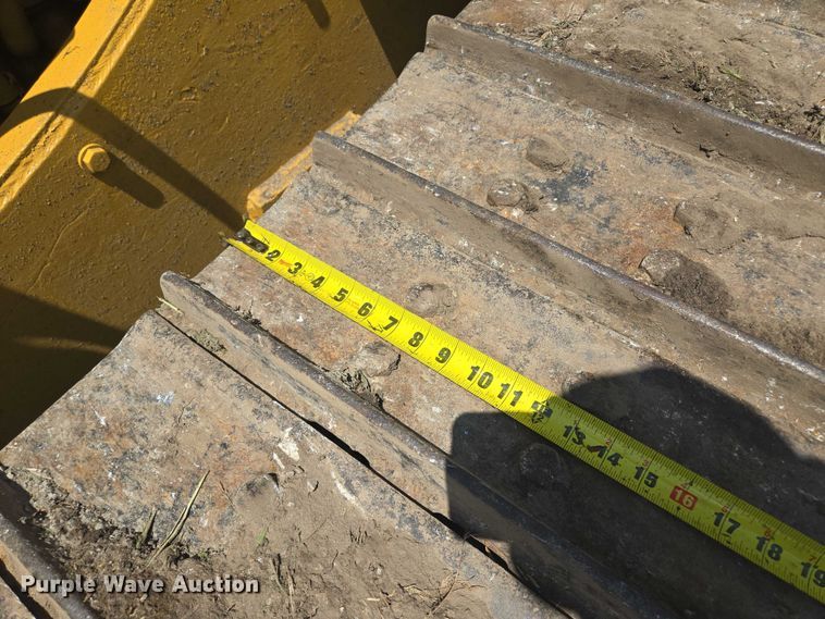 image for item EF1771 1982 Dresser TD15C dozer