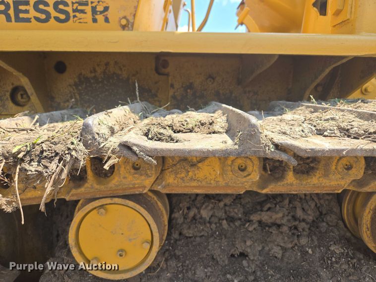 image for item EF1771 1982 Dresser TD15C dozer