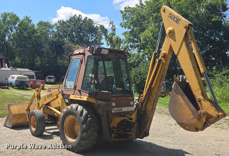 image for item EF1772 1984 Case  580E backhoe