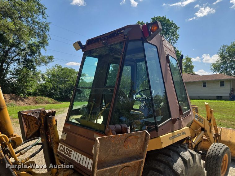 image for item EF1772 1984 Case  580E backhoe