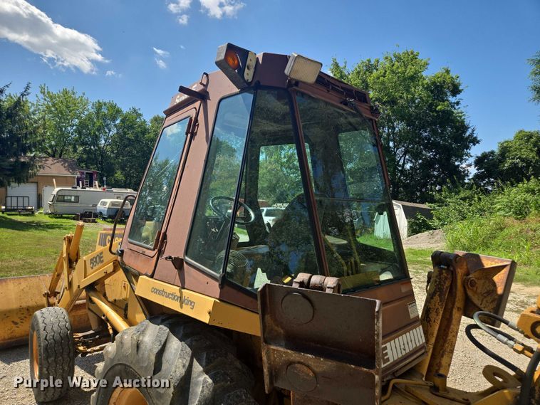 image for item EF1772 1984 Case  580E backhoe