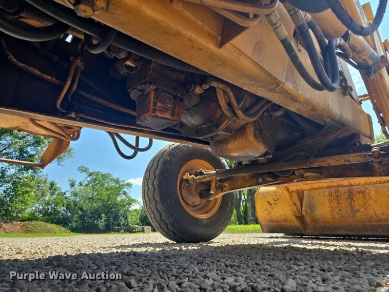 image for item EF1772 1984 Case  580E backhoe