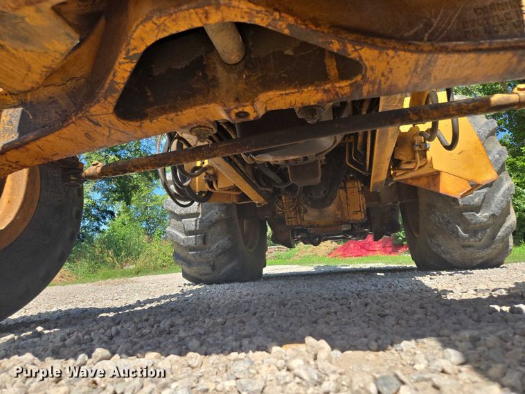 image for item EF1772 1984 Case  580E backhoe