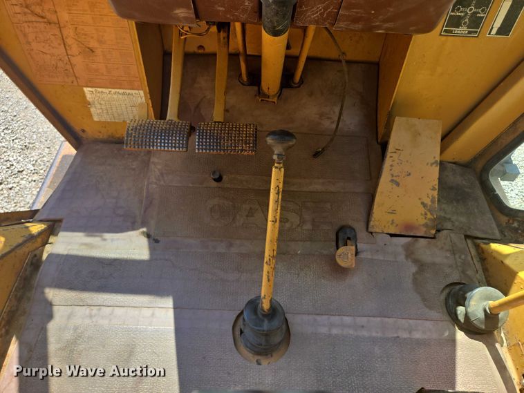 image for item EF1772 1984 Case  580E backhoe