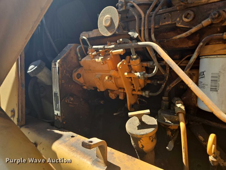 image for item EF1772 1984 Case  580E backhoe