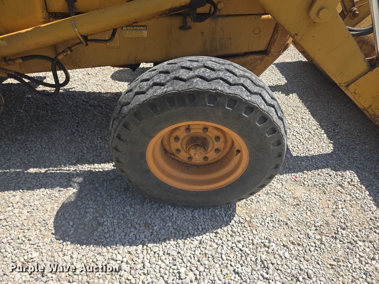 image for item EF1772 1984 Case  580E backhoe