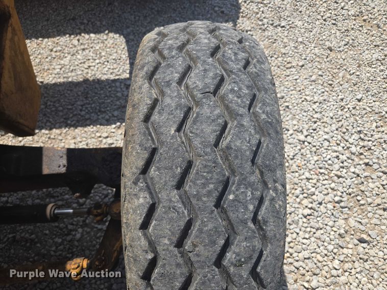 image for item EF1772 1984 Case  580E backhoe