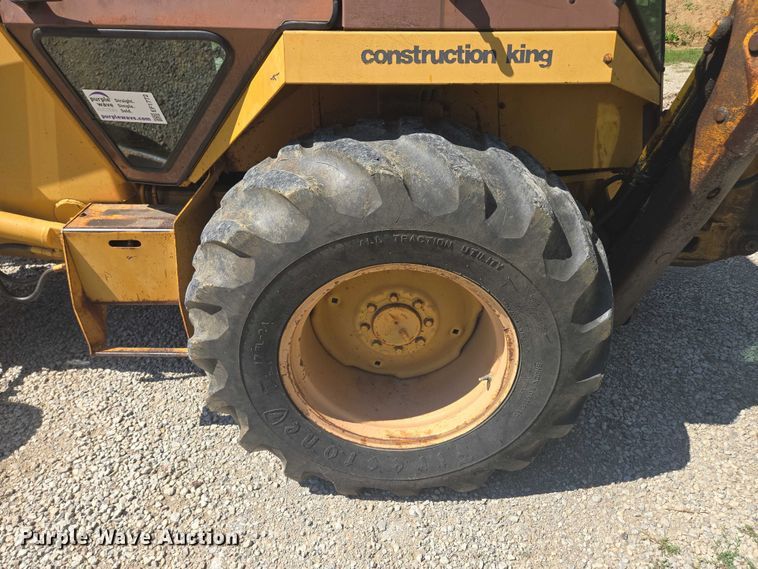 image for item EF1772 1984 Case  580E backhoe
