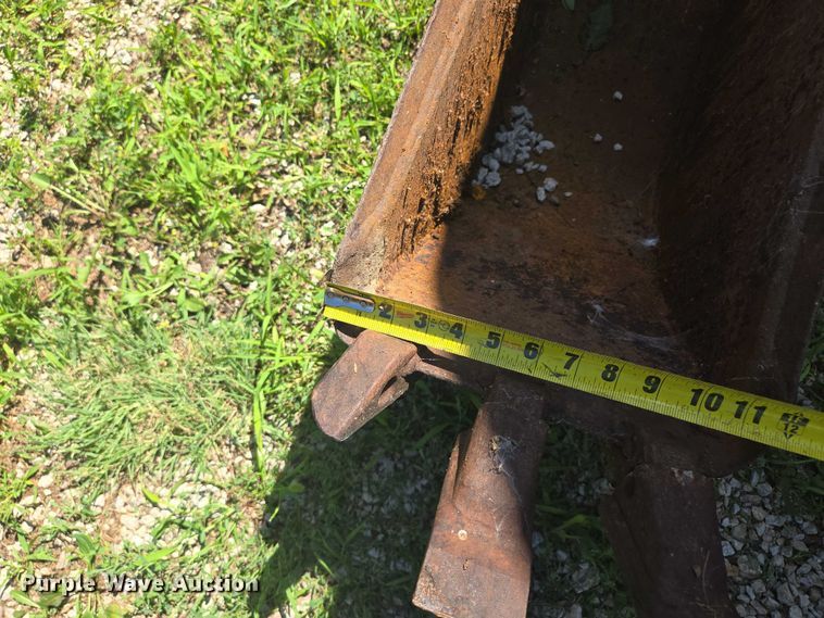 image for item EF1772 1984 Case  580E backhoe