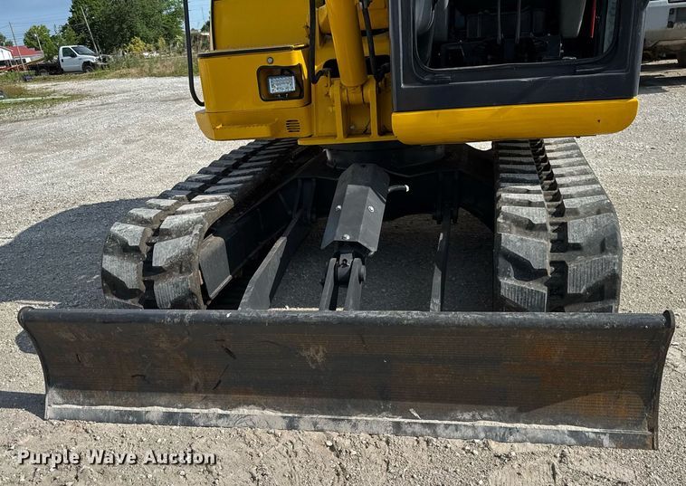 image for item EF2084 Komatsu PC70-8 mini excavator