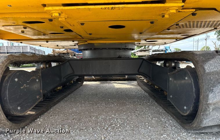 image for item EF2084 Komatsu PC70-8 mini excavator