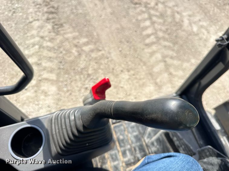 image for item EF2084 Komatsu PC70-8 mini excavator