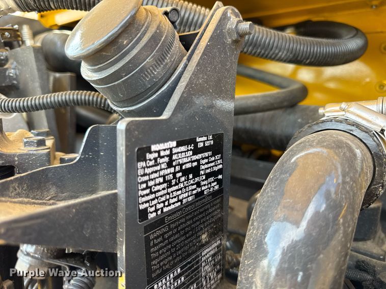 image for item EF2084 Komatsu PC70-8 mini excavator