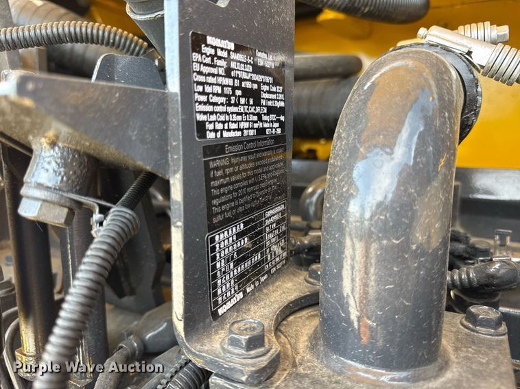 image for item EF2084 Komatsu PC70-8 mini excavator