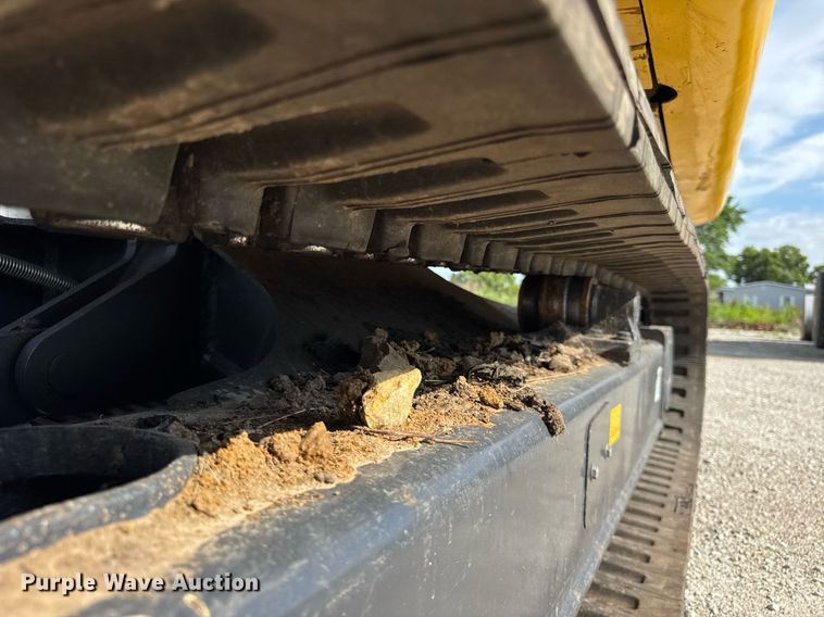 image for item EF2084 Komatsu PC70-8 mini excavator