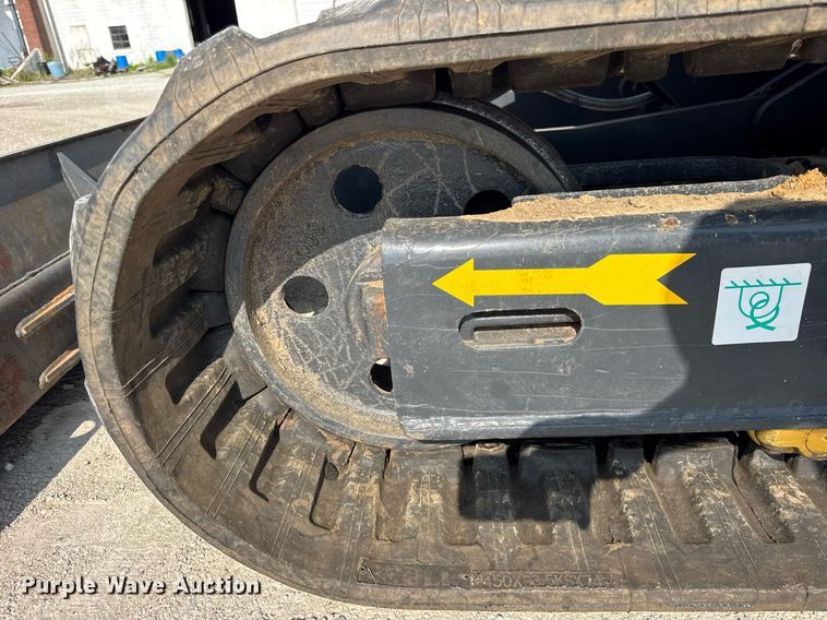 image for item EF2084 Komatsu PC70-8 mini excavator