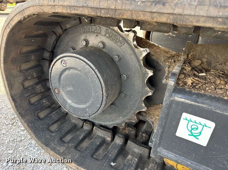 image for item EF2084 Komatsu PC70-8 mini excavator