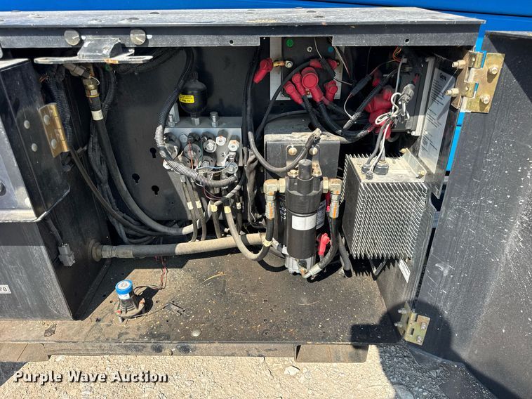 image for item EF2086 2016 Genie GS4069DC scissor lift