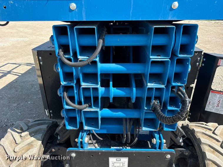 image for item EF2086 2016 Genie GS4069DC scissor lift