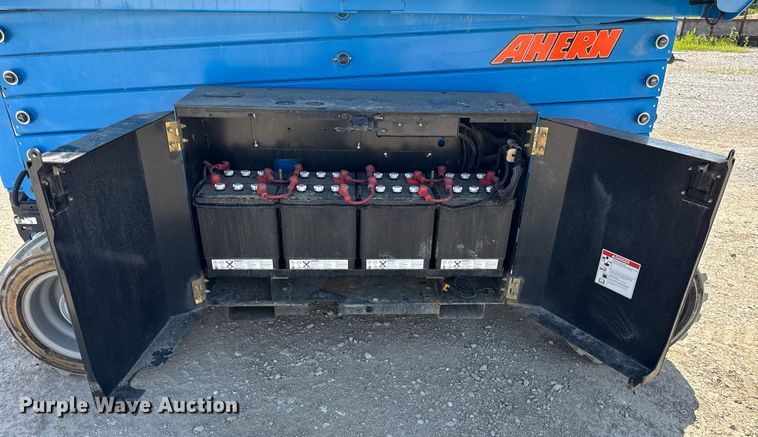 image for item EF2086 2016 Genie GS4069DC scissor lift