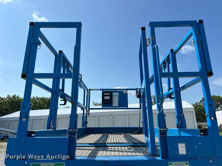 image for item EF2086 2016 Genie GS4069DC scissor lift