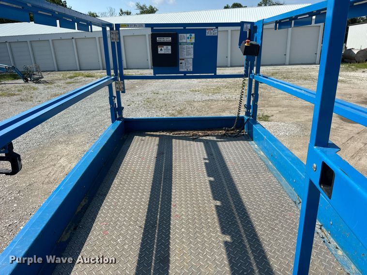 image for item EF2086 2016 Genie GS4069DC scissor lift