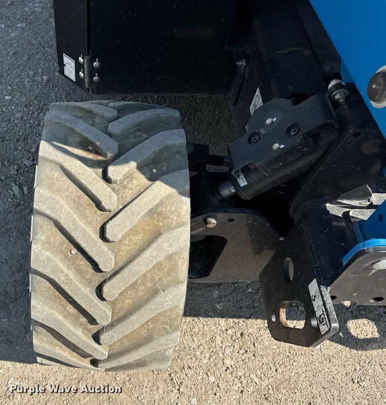 image for item EF2086 2016 Genie GS4069DC scissor lift