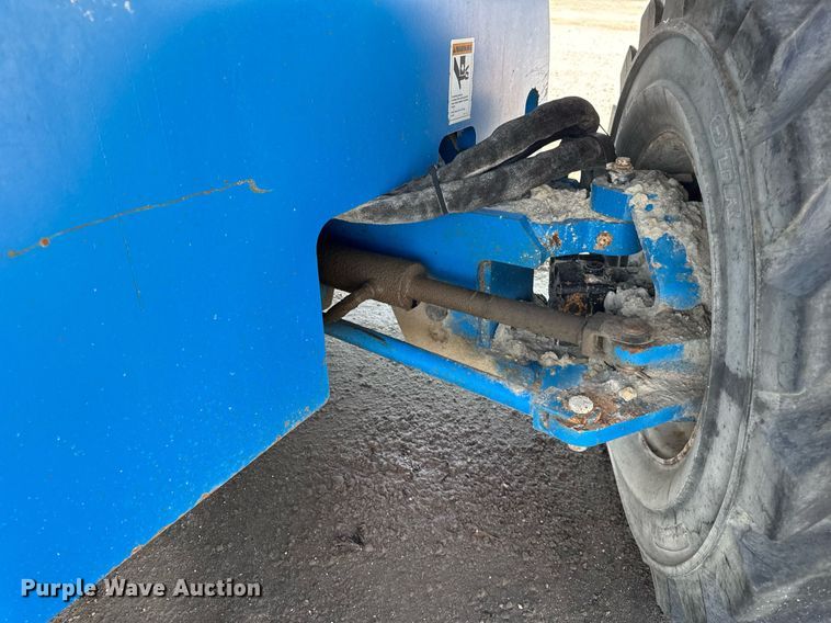 image for item EF2087 2001 Genie S60 boom lift