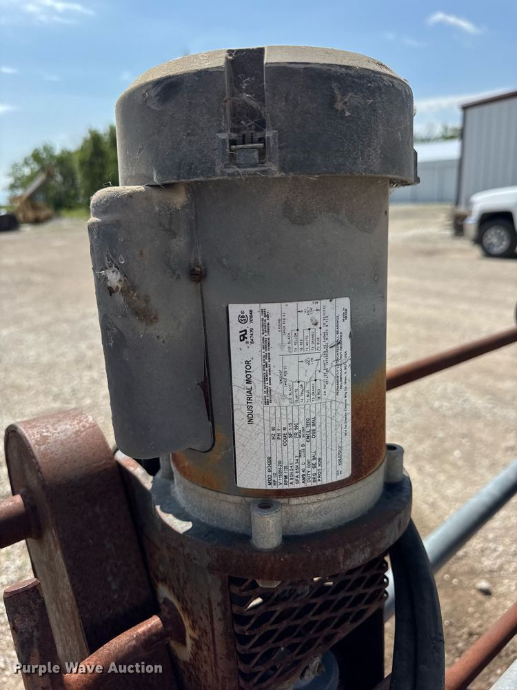 image for item EF2088 Simmons concrete form cleaner