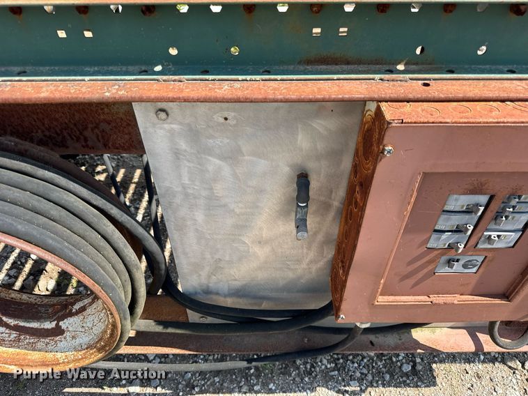 image for item EF2088 Simmons concrete form cleaner