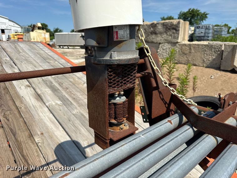 image for item EF2088 Simmons concrete form cleaner