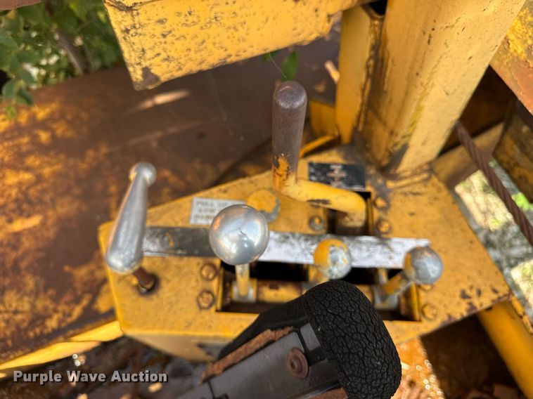 image for item EF2089 Broderson MH43A Drop hammer