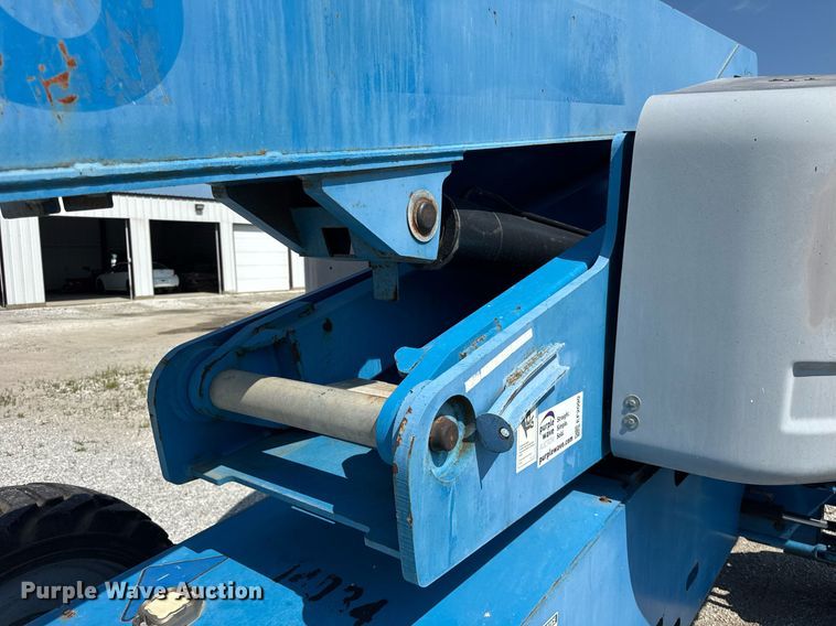 image for item EF2090 2006 Genie S65 boom lift