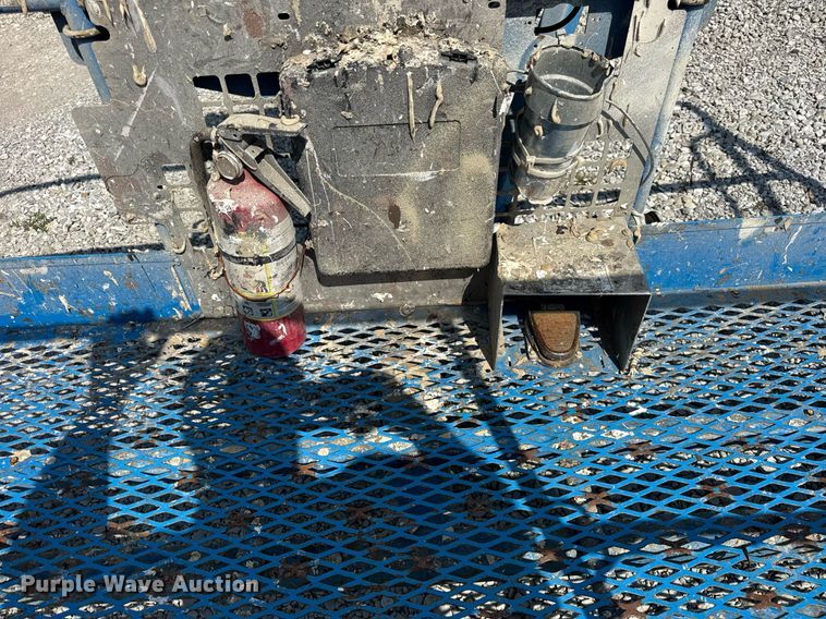 image for item EF2090 2006 Genie S65 boom lift