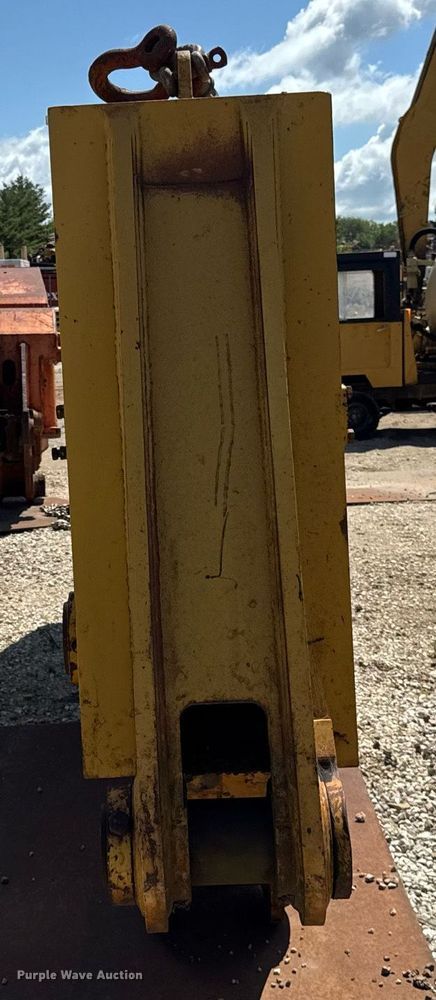 image for item EF2095 Labounty MSD140 excavator shear