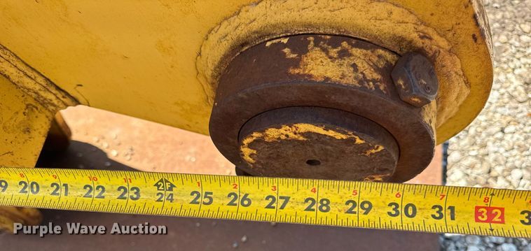 image for item EF2095 Labounty MSD140 excavator shear