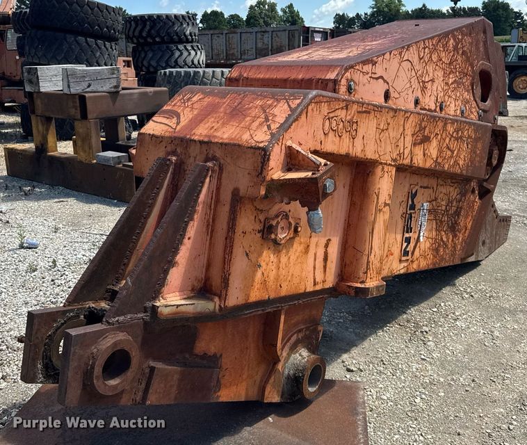 image for item EF2096 NPK excavator shear