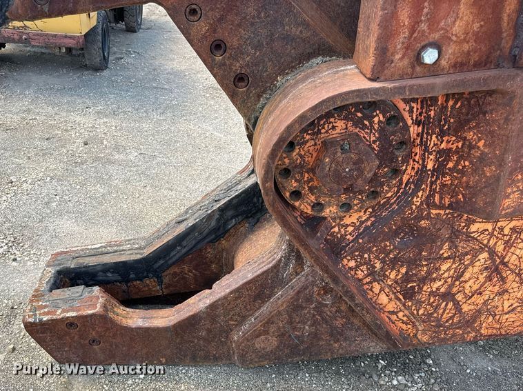 image for item EF2096 NPK excavator shear