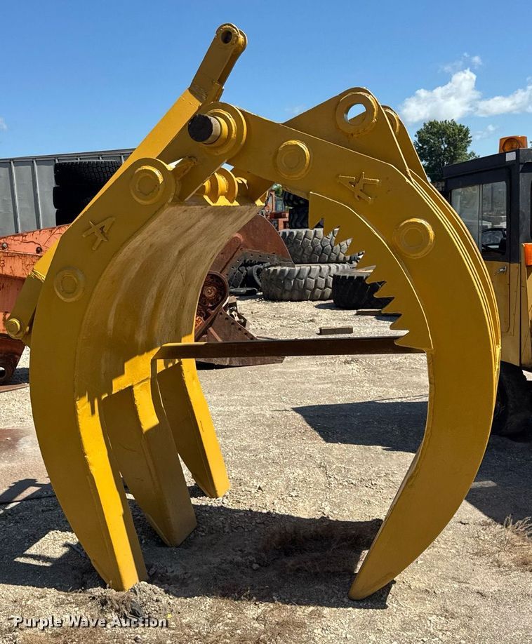 image for item EF2097 Allied excavator grapple bucket