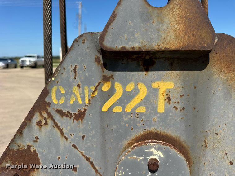 image for item EF2100 1996 Grove RT422 crane